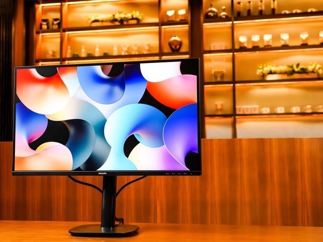 电竞显示器主题配图2
